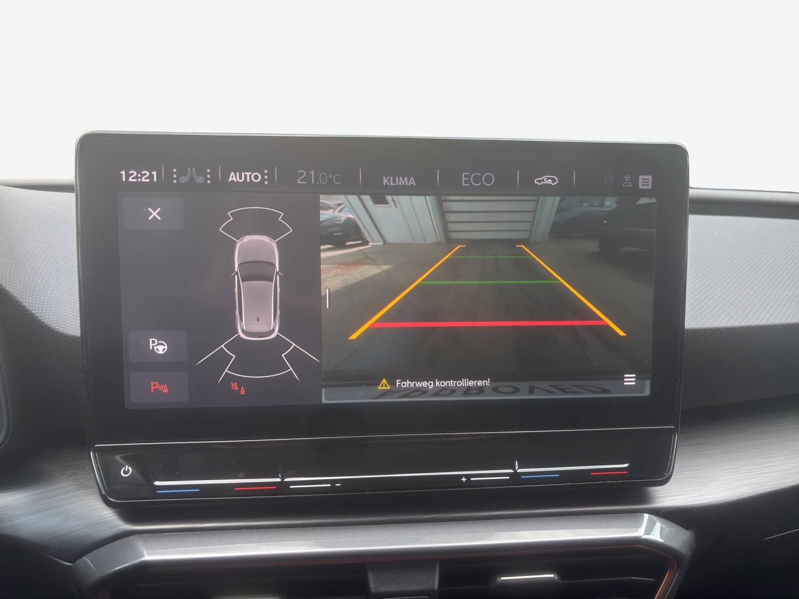 CUPRA LEON 1.4 e-HYBRID pHEV VZ DSG-image-14