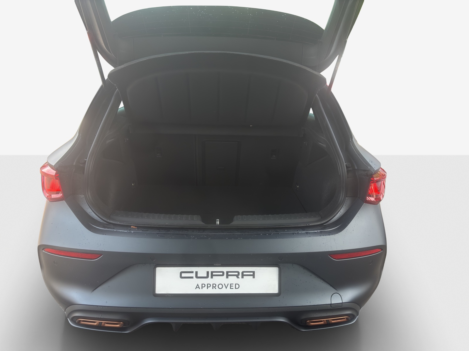 CUPRA LEON 1.4 e-HYBRID pHEV VZ DSG-image-12
