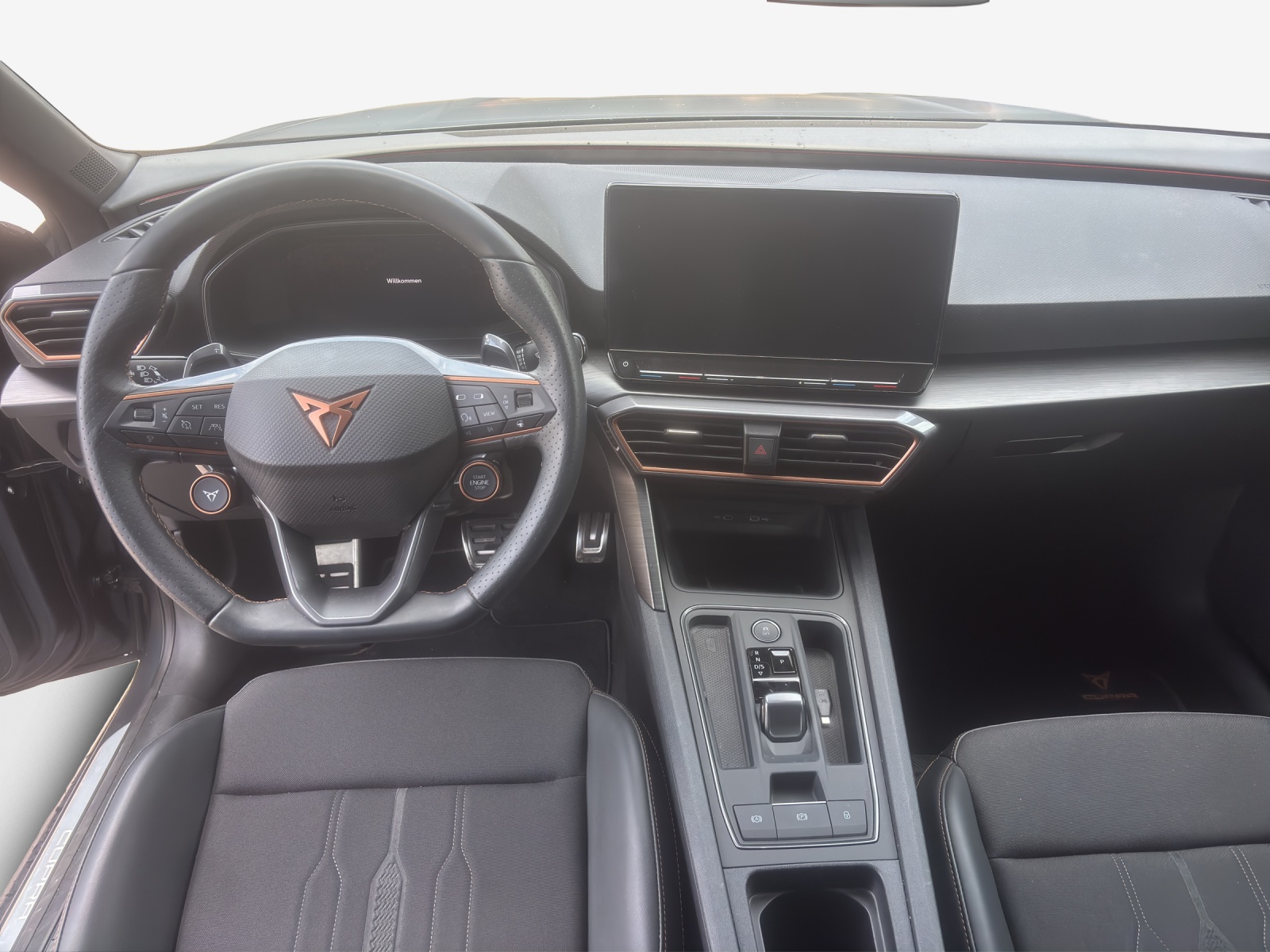 CUPRA LEON 1.4 e-HYBRID pHEV VZ DSG-image-8