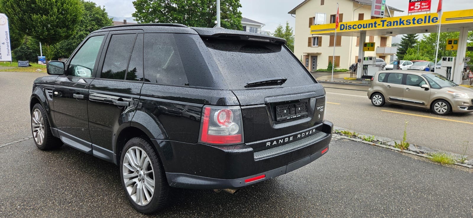 LAND ROVER Range Rover Sport 3.0 TDV6 HSE Automatic-image-10