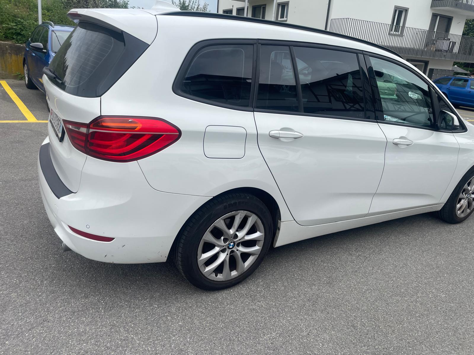 BMW 218d xDrive Gran Tourer Steptronic M Sport-image-6