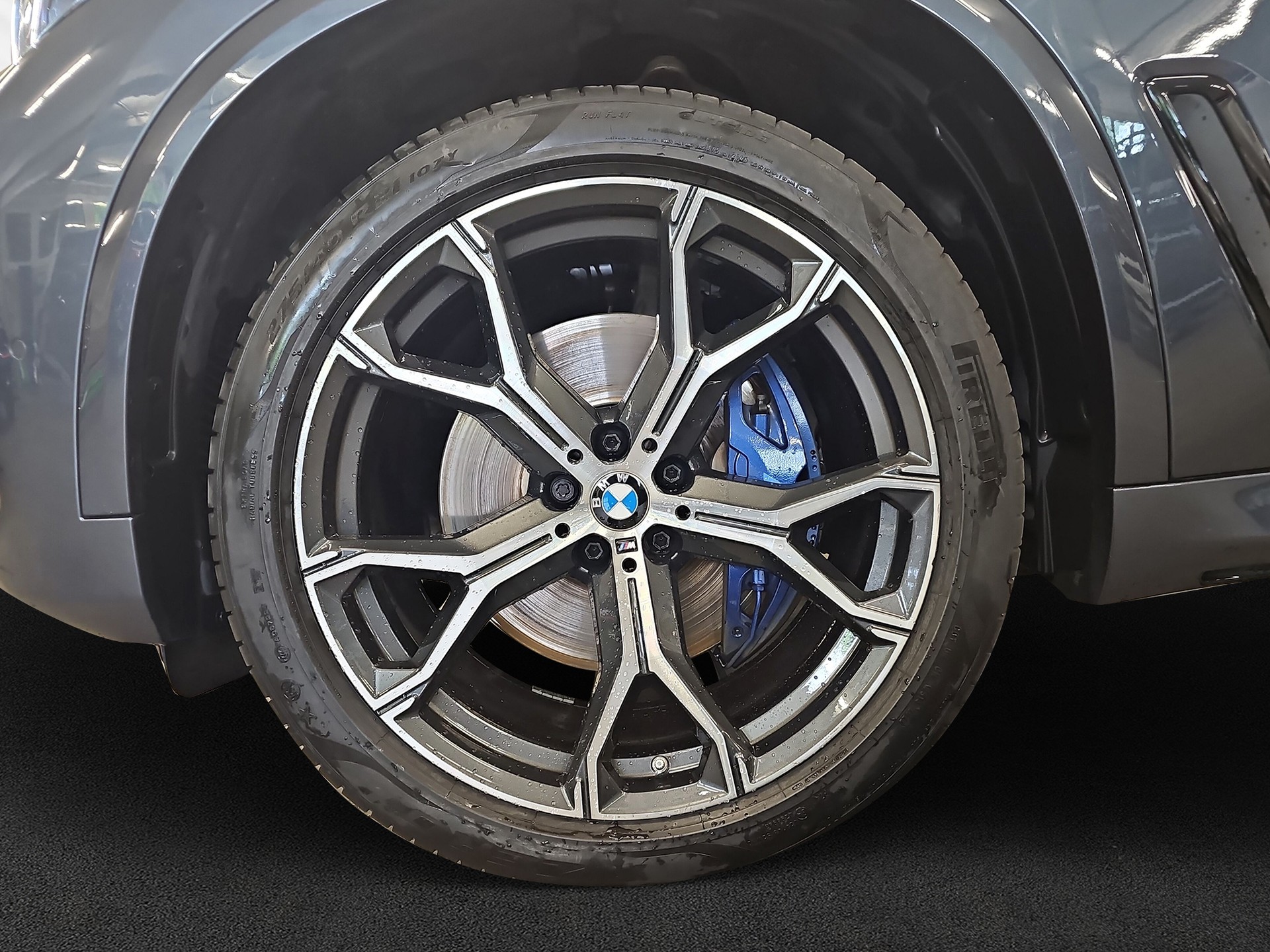 BMW X5 xDrive 48V 30d M Sport Steptronic-image-8