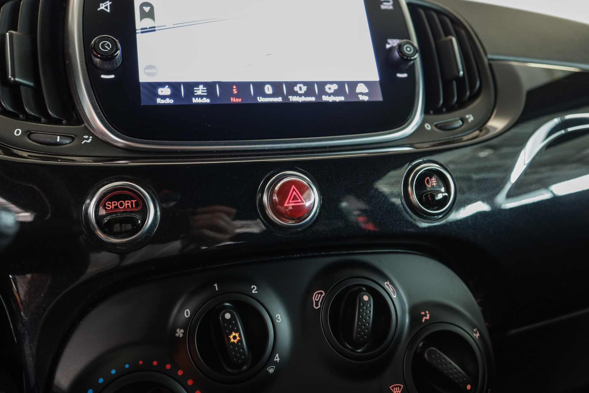 FIAT 595 1.4 16V Turbo Abarth-image-11