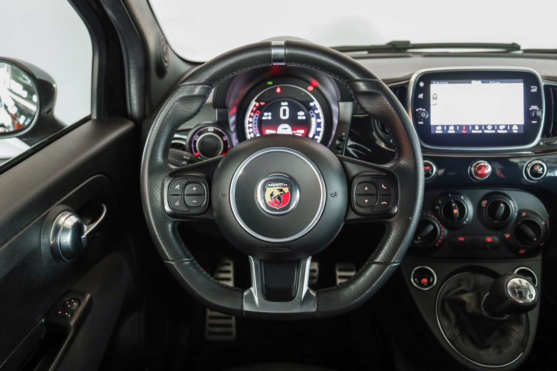 FIAT 595 1.4 16V Turbo Abarth-image-6