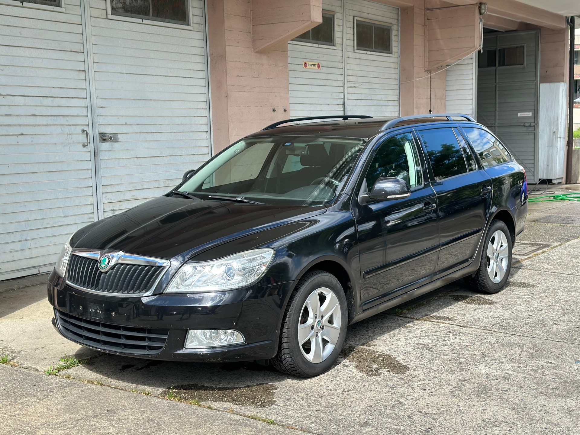SKODA Octavia Combi 1.8 TSI Ambition 4x4-image-4