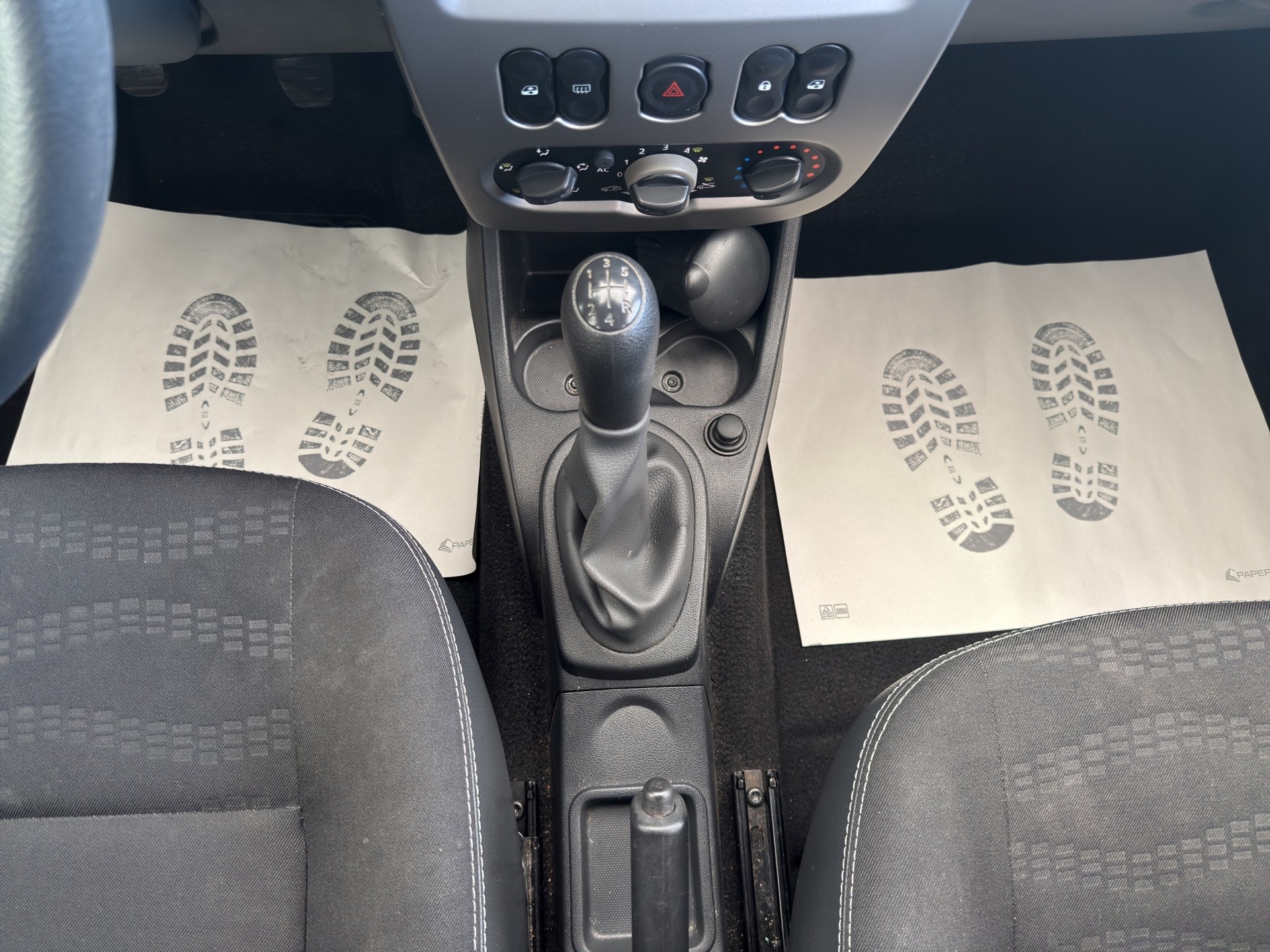 DACIA Sandero 1.6 Stepway-image-10