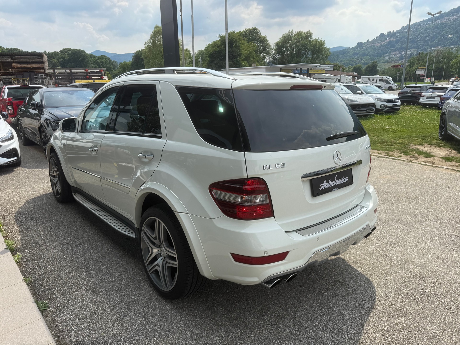 MERCEDES-BENZ ML 63 AMG 4Matic 7G-Tronic-image-6
