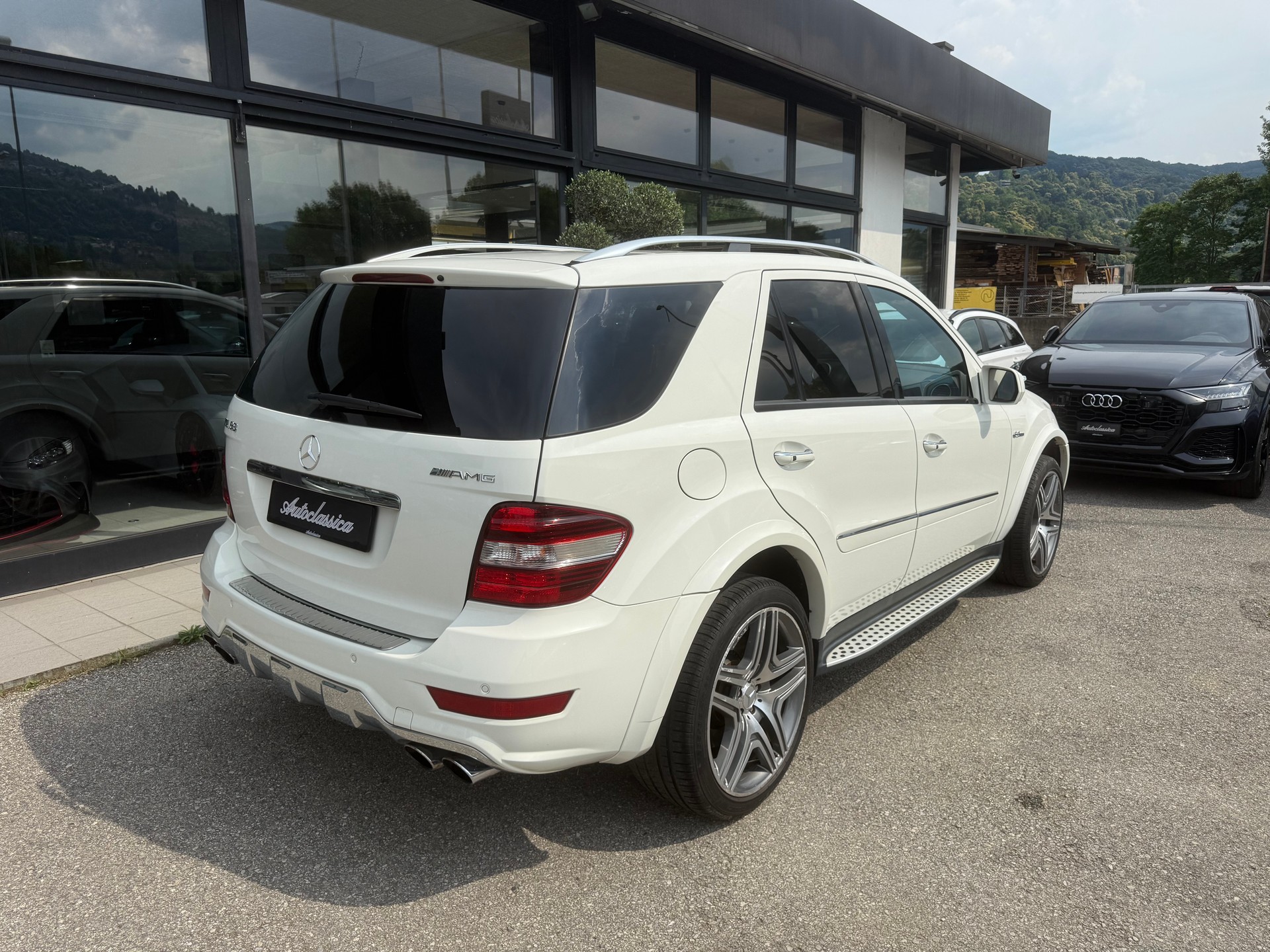 MERCEDES-BENZ ML 63 AMG 4Matic 7G-Tronic-image-7
