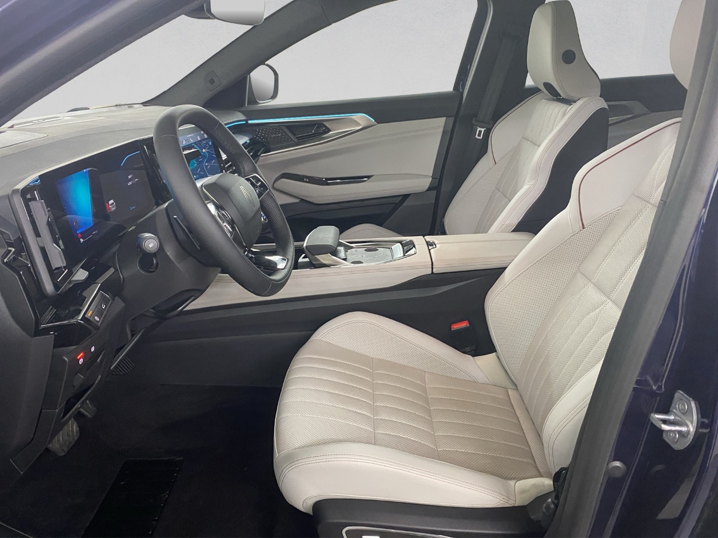 RENAULT Espace 1.2 E-Tech 200 Iconic-image-8