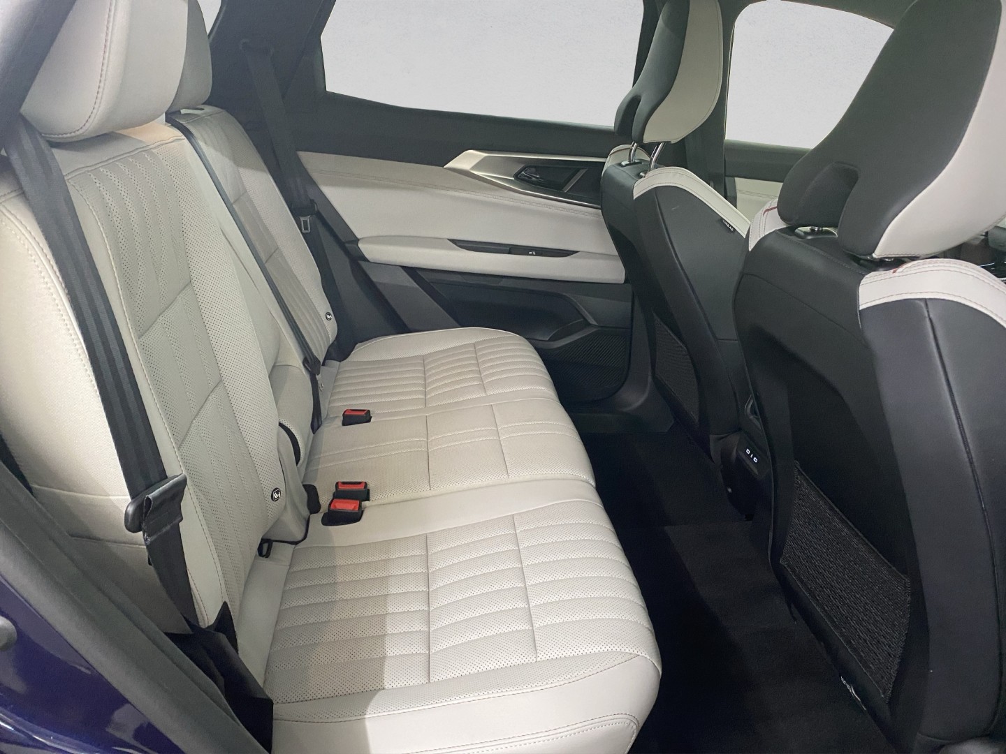 RENAULT Espace 1.2 E-Tech 200 Iconic-image-11