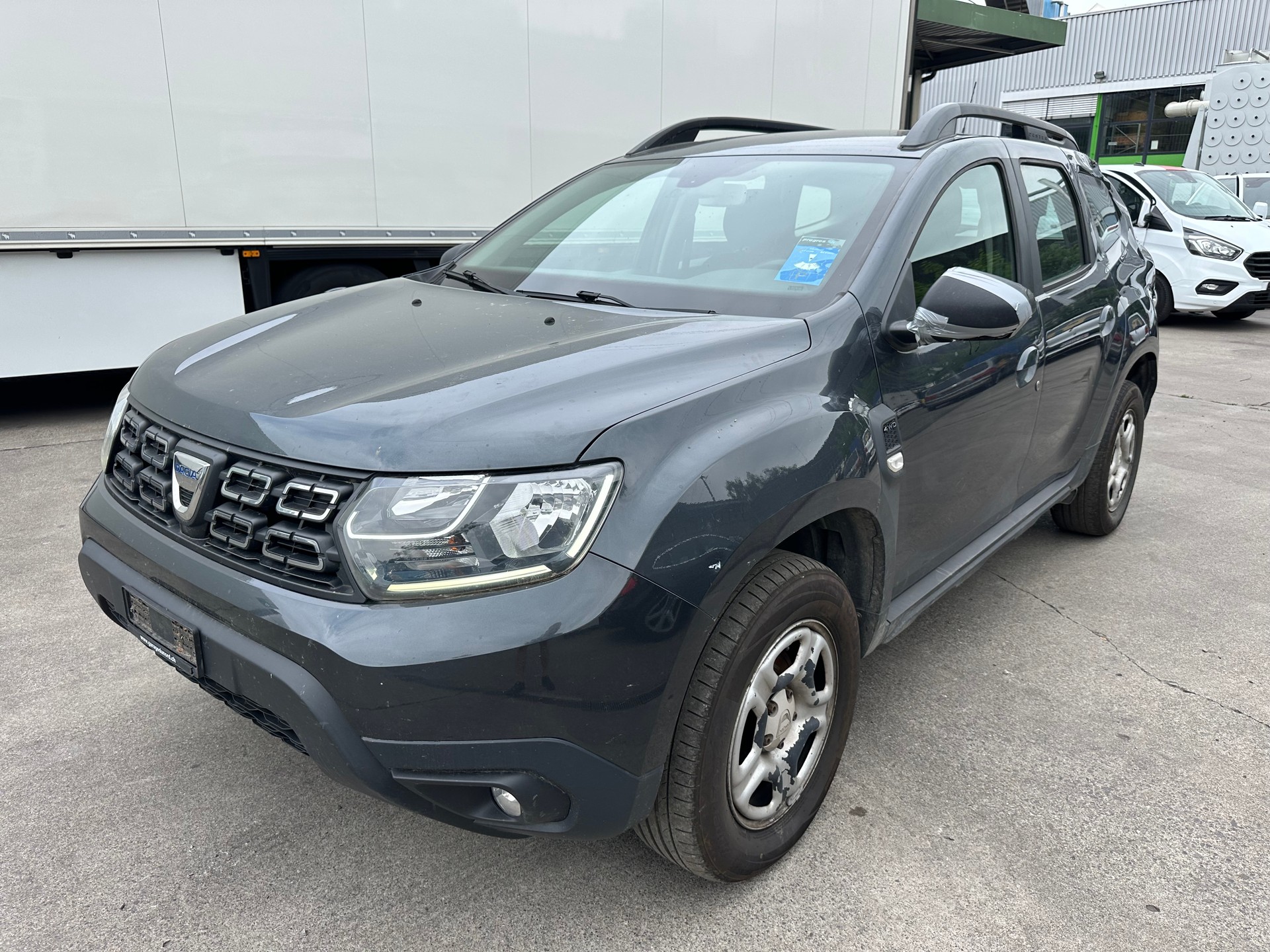 DACIA Duster SCe 115 Comfort 4x4-image-1