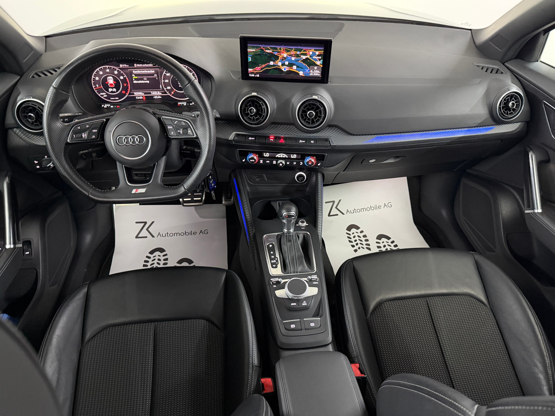 AUDI Q2 1.4 TFSI Edition # 1 QUANTUMGRAY S-tronic-image-9