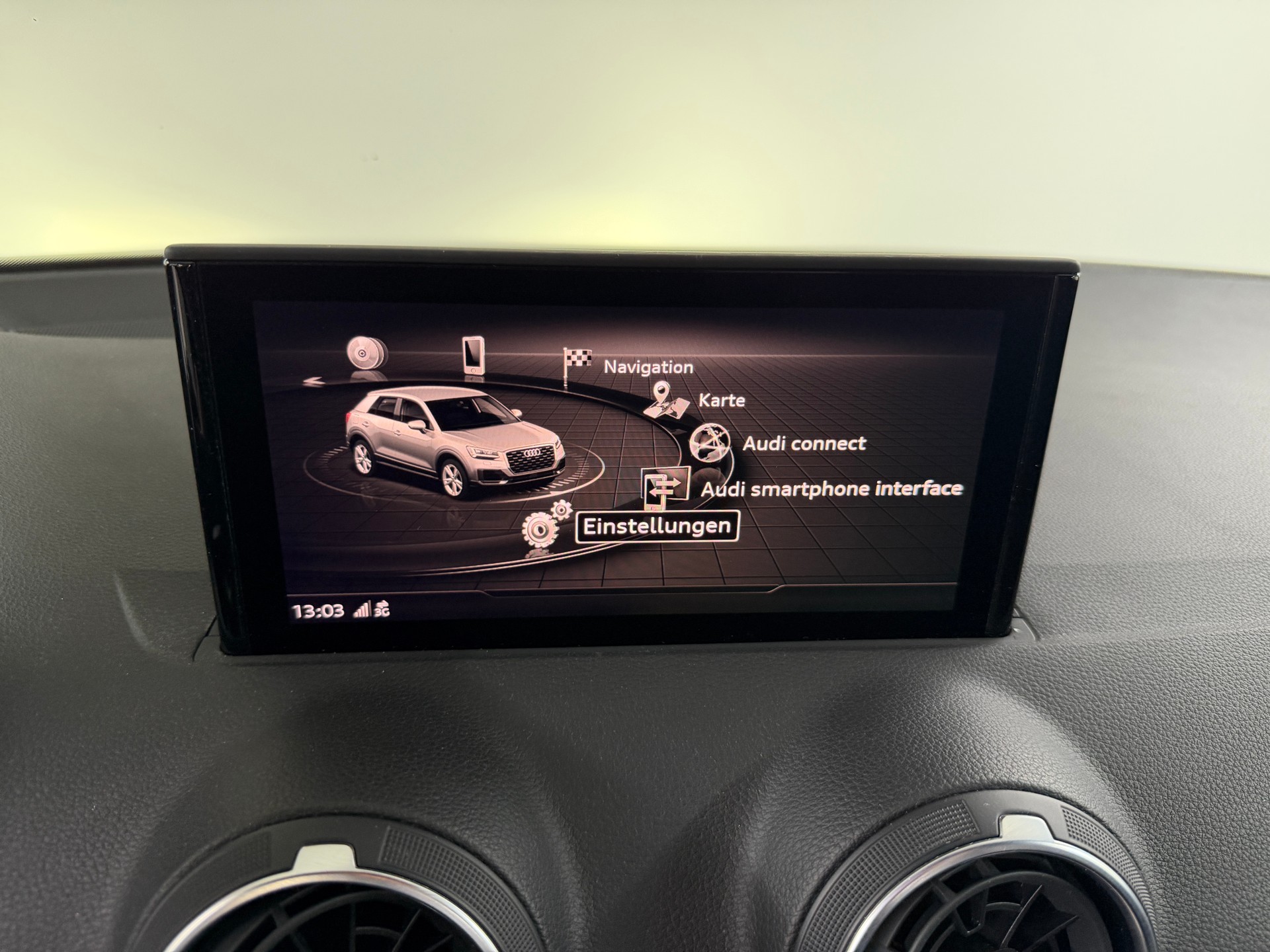 AUDI Q2 1.4 TFSI Edition # 1 QUANTUMGRAY S-tronic-image-14