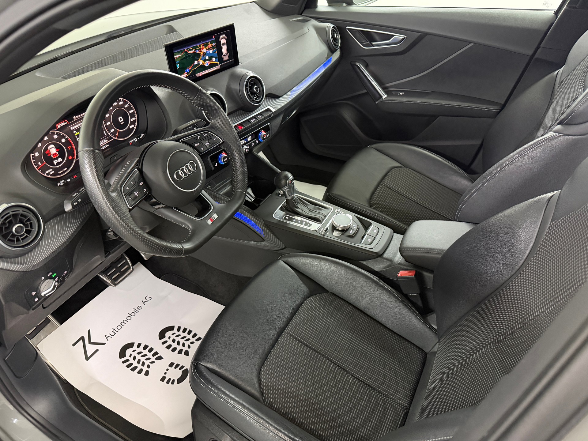 AUDI Q2 1.4 TFSI Edition # 1 QUANTUMGRAY S-tronic-image-6