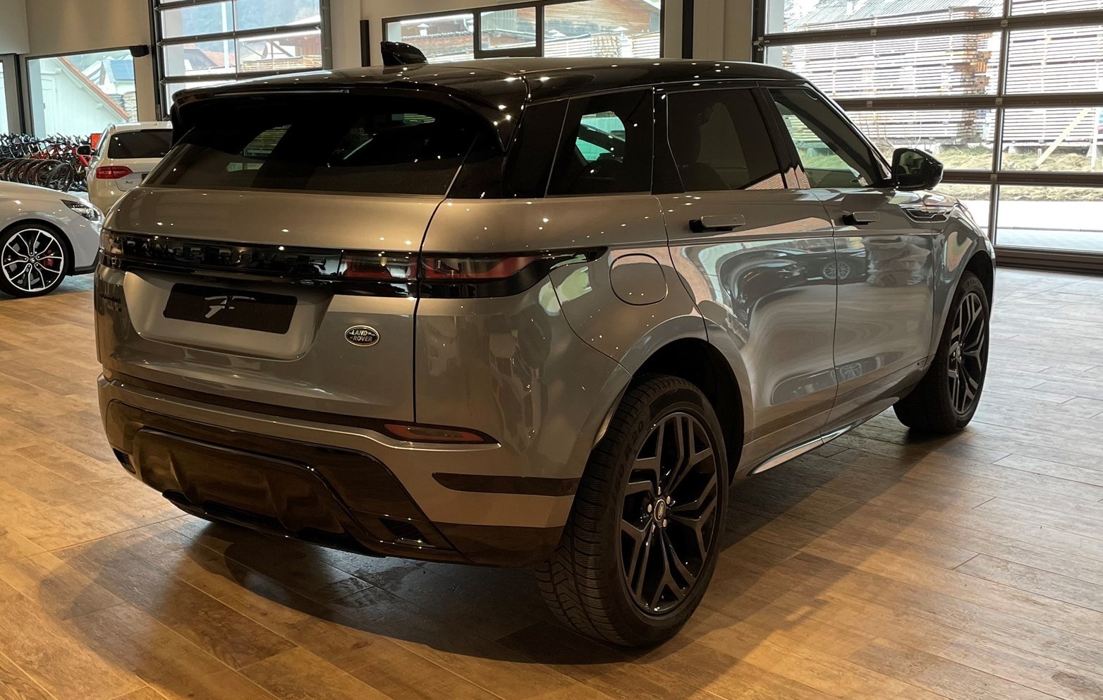 LAND ROVER RANGE ROVER EVOQUE-image-2