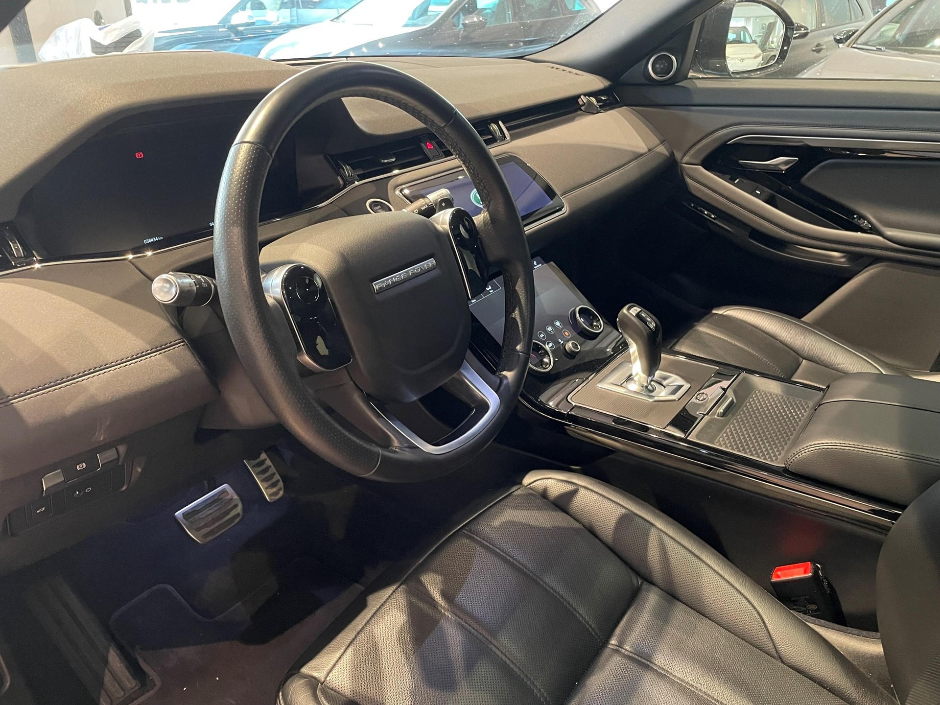 LAND ROVER RANGE ROVER EVOQUE-image-4