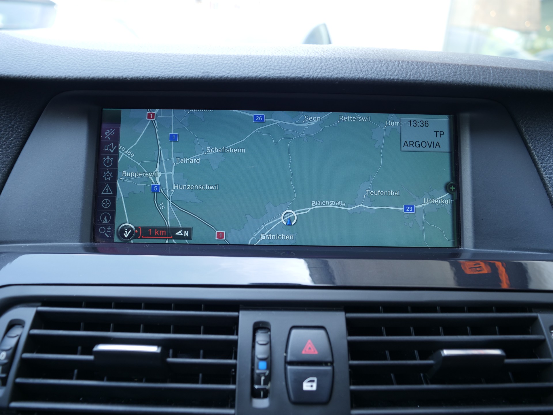 BMW 530d xDrive Steptronic-image-12