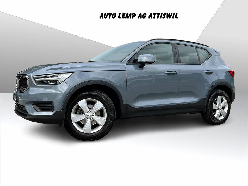 VOLVO XC40 1.5 T3 Momentum Light-image-0