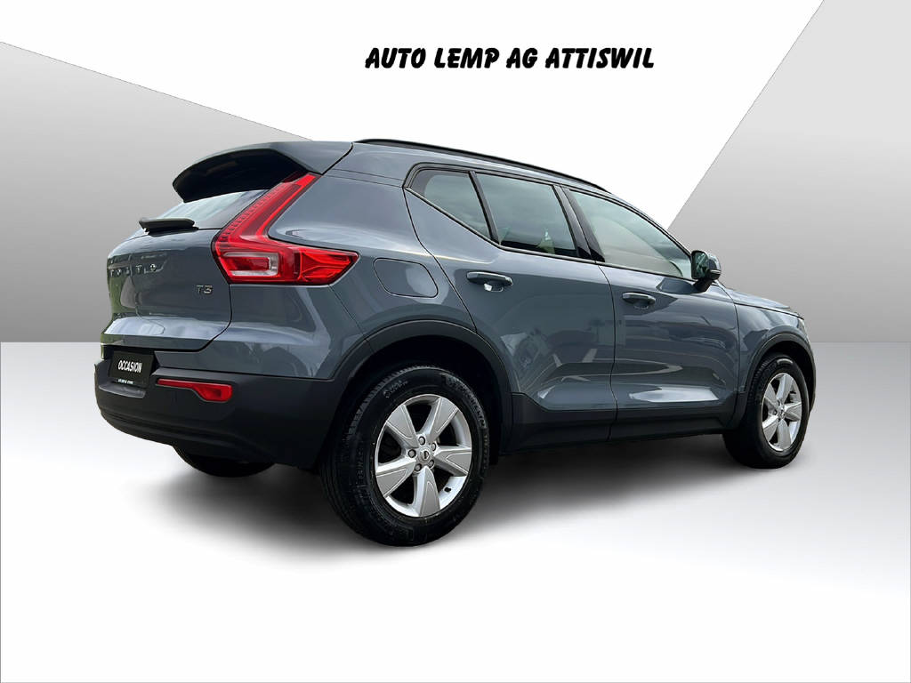 VOLVO XC40 1.5 T3 Momentum Light-image-5