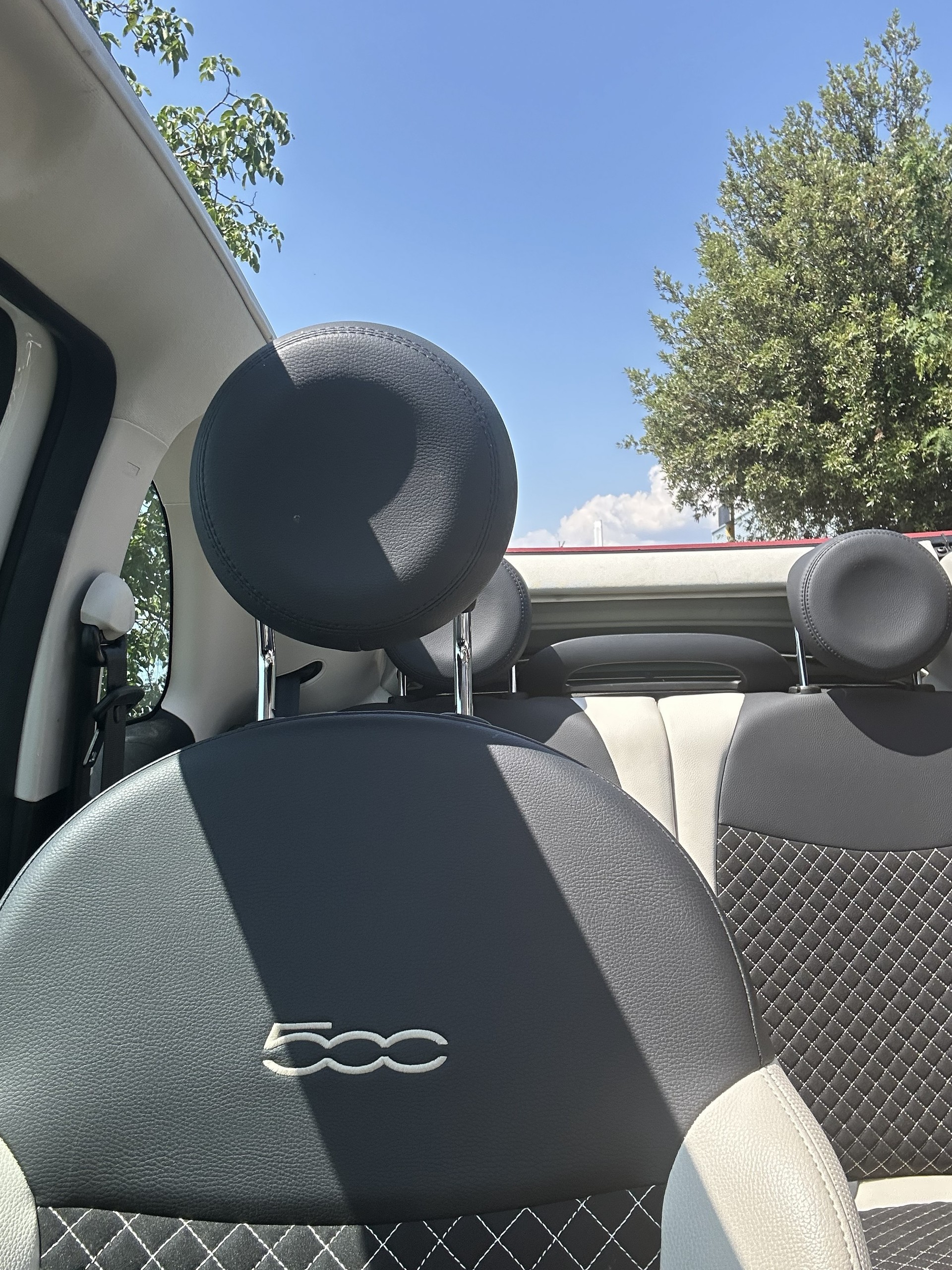 FIAT Fiat 500C 1.0 Hybrid Dolcevita Cabriolet-image-7