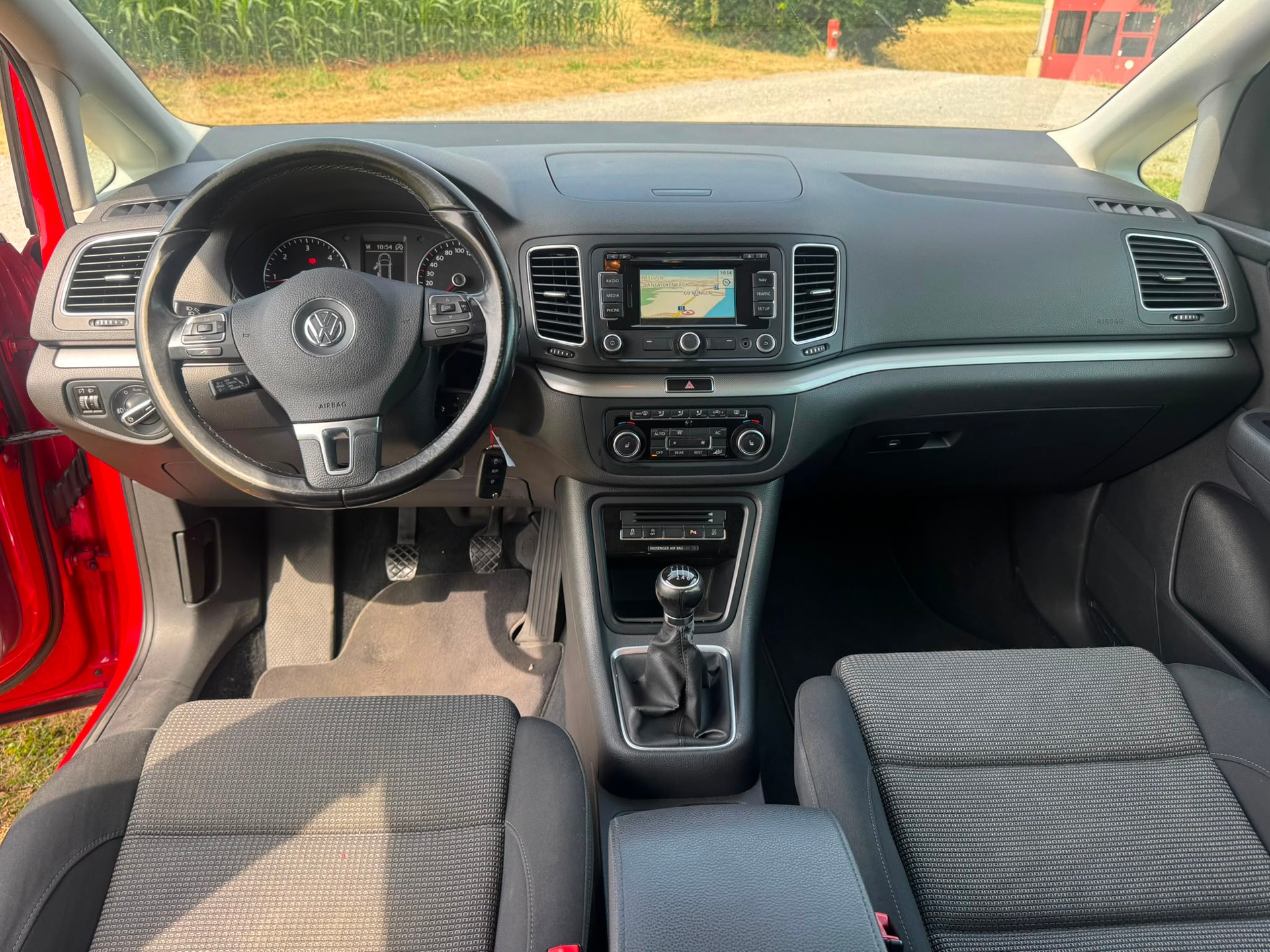 VW Sharan 2.0 TDI BMT Comfortline 4Motion-image-10
