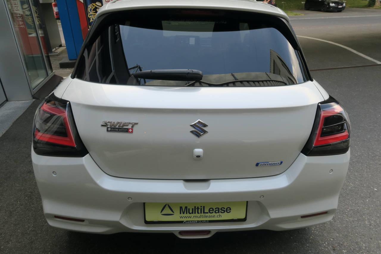 SUZUKI Swift 1.2 Compact Top Hybrid 4x4-image-2