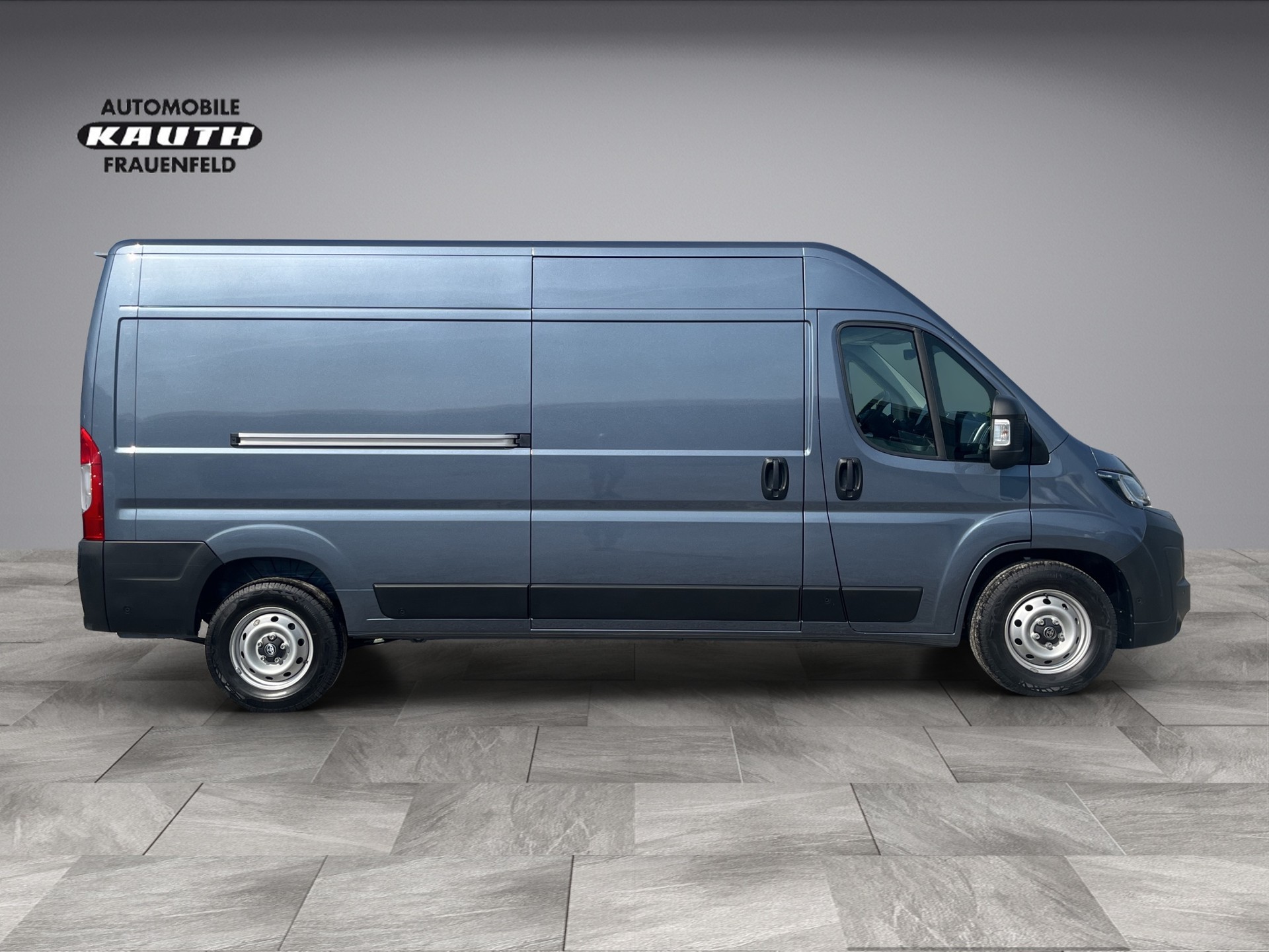 TOYOTA L3H2, Executive, 180 PS, Automat, Vollausstattung-image-6