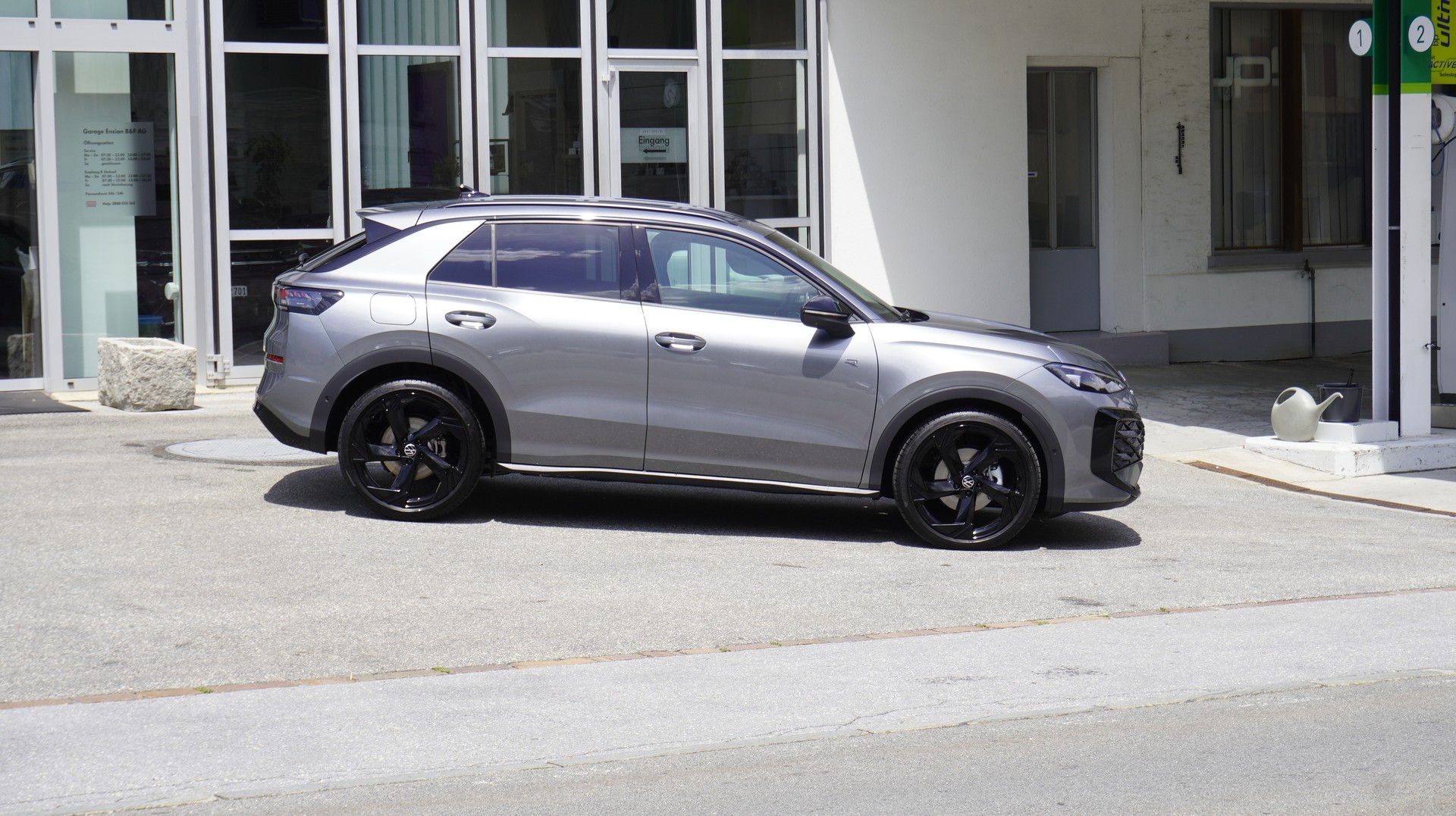 VW T-Roc 1.5 eTSI mHEV R-Line DSG-image-7