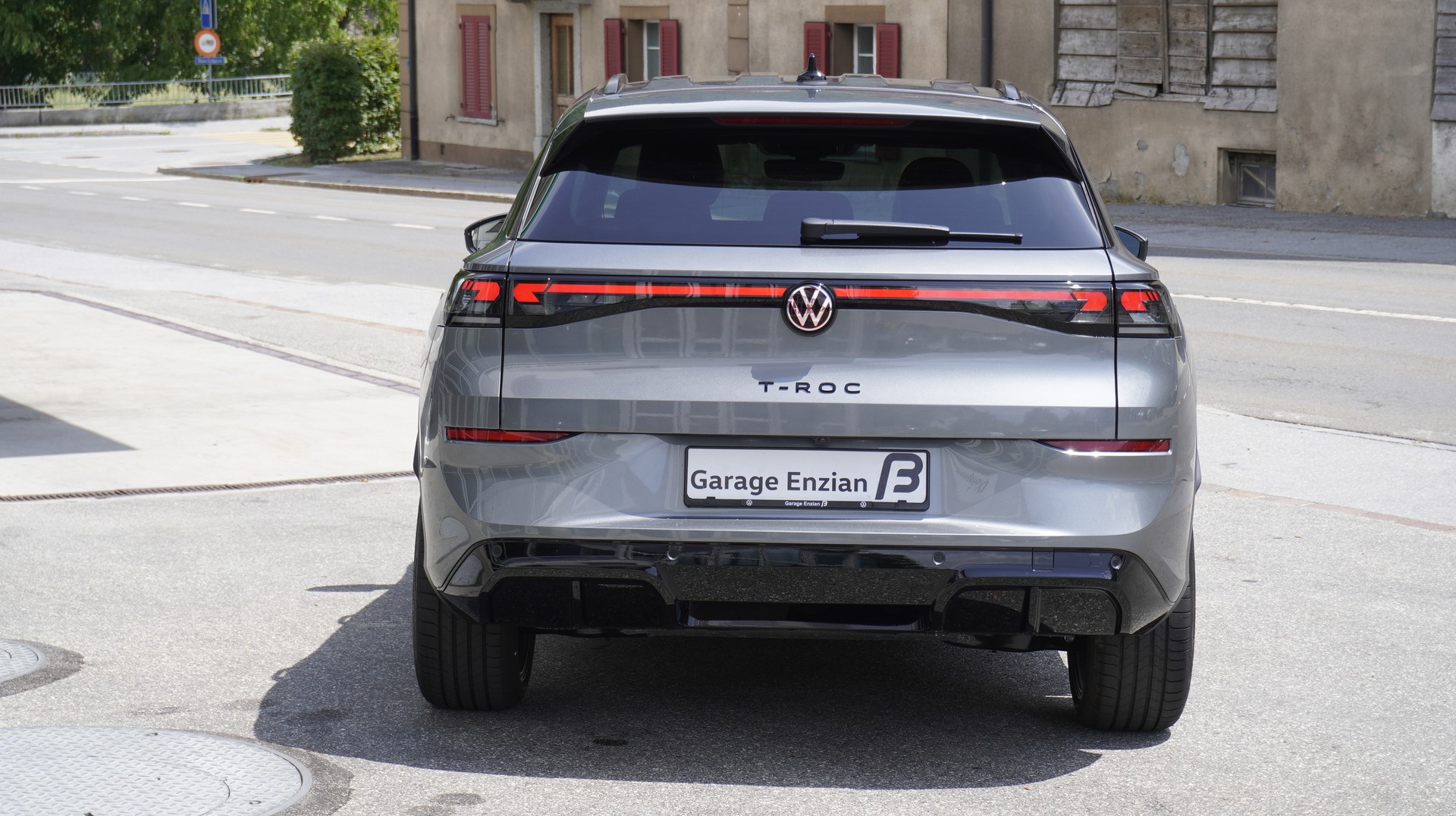 VW T-Roc 1.5 eTSI mHEV R-Line DSG-image-11