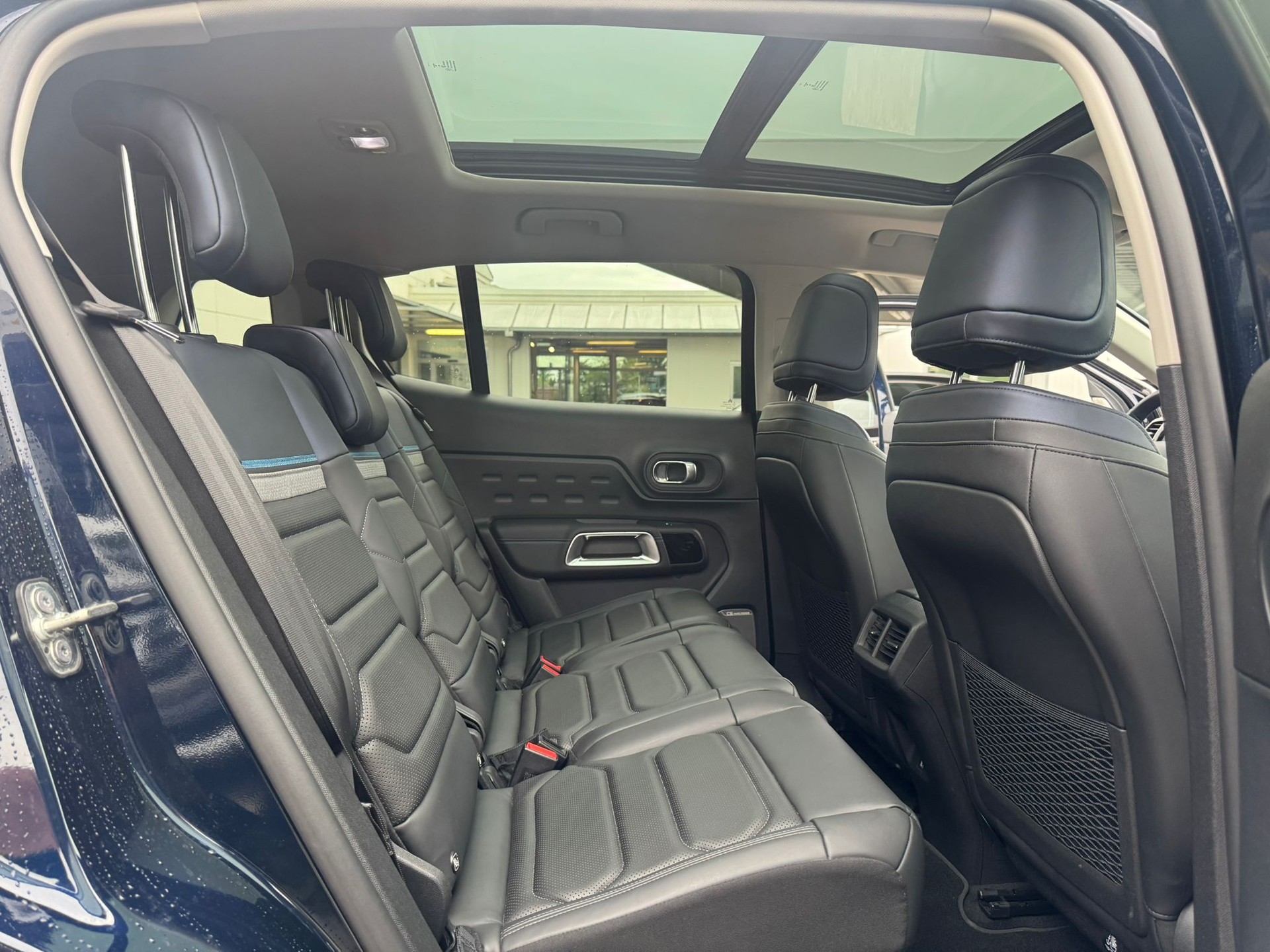 CITROEN C5 Aircross 1.6 PHEV Shine Pack-image-15