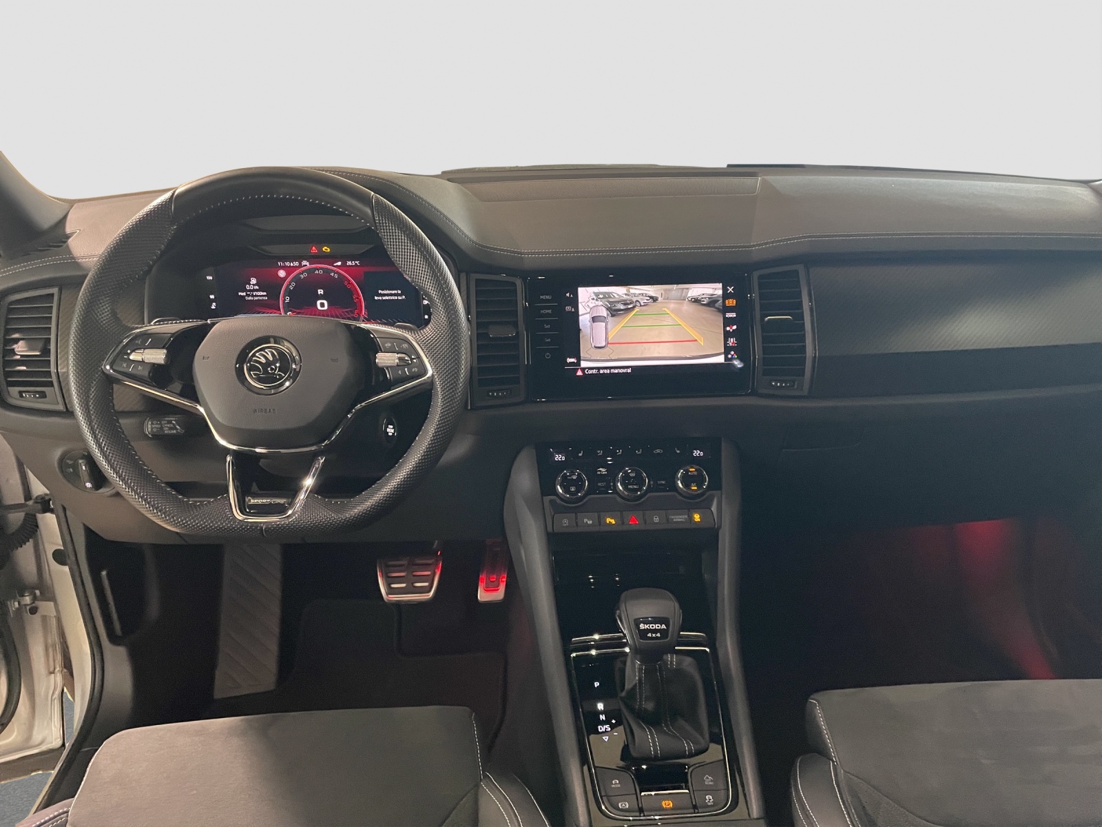 SKODA Kodiaq 2.0 TDI CR SportLine 4x4 DSG-image-7