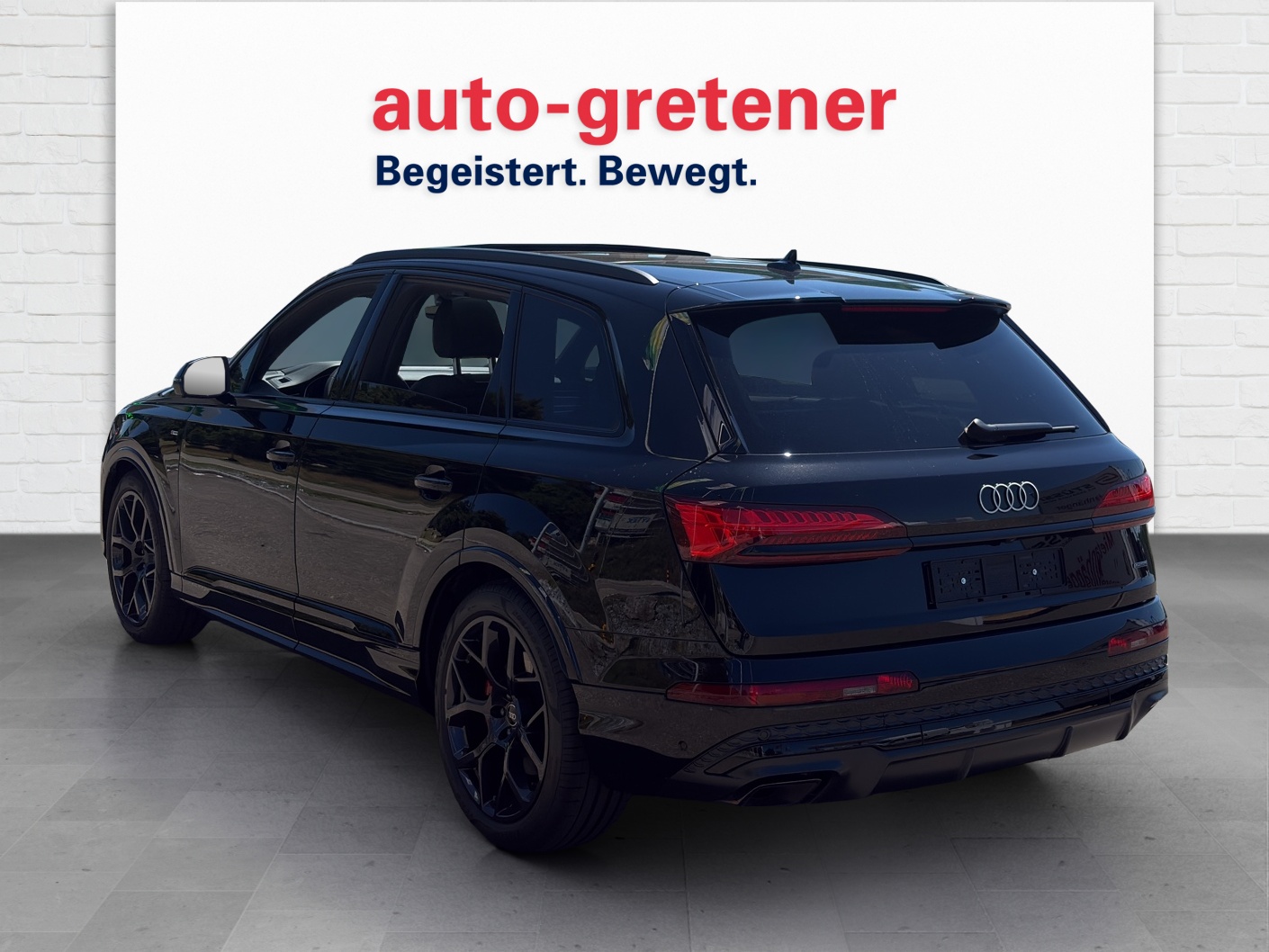 AUDI Q7 SUV 3.0 45 TDI S Line quattro T-Tronic-image-1