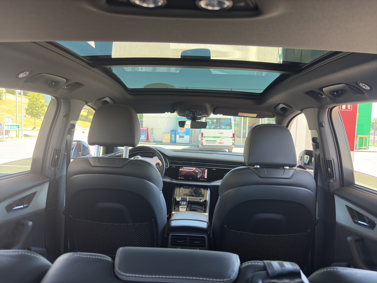 AUDI Q7 SUV 3.0 45 TDI S Line quattro T-Tronic-image-8