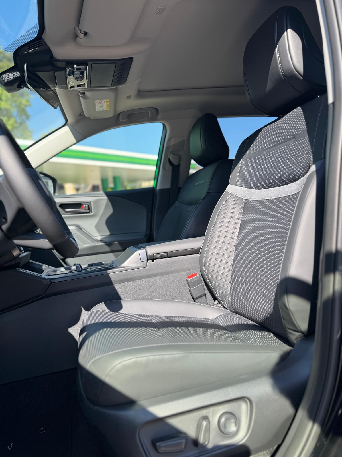 TOYOTA RAV-4 2.5 HSD Premium e-CVT AWD-image-8