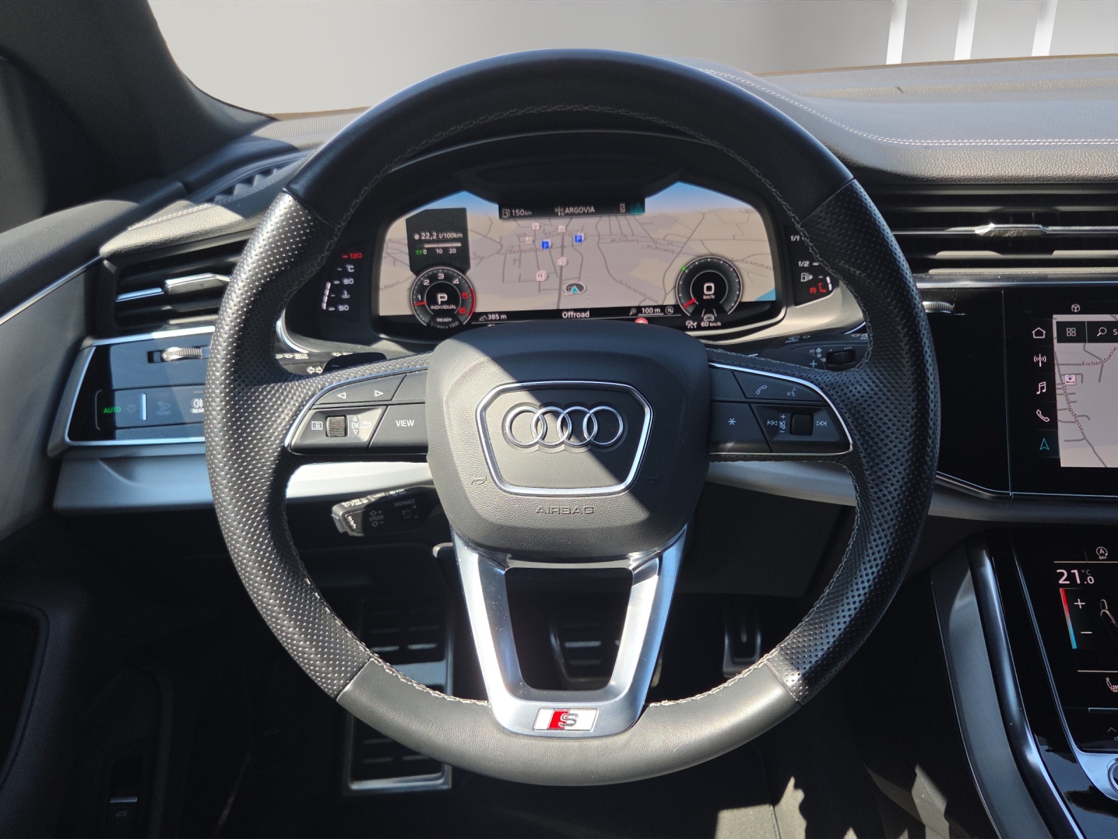 AUDI Q8 50 TDI quattro tiptronic-image-8