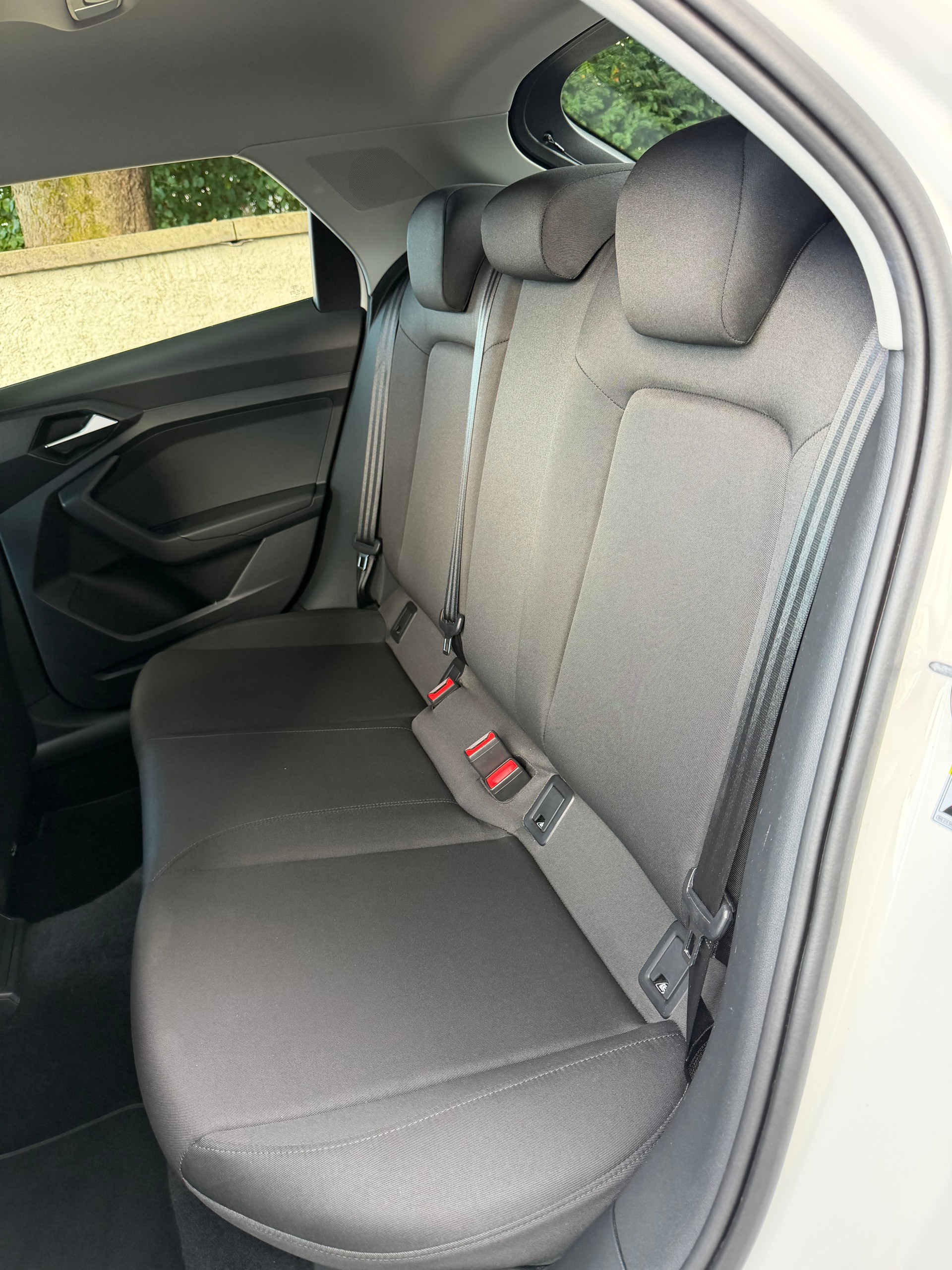 AUDI A1 Sportback 25 TFSI advanced/Ab MFK/Frisch ab Service/36 Monate Garantie/8 Fach/Digital Cockpit/Apple CarPlay/DAB+/Klima-image-11