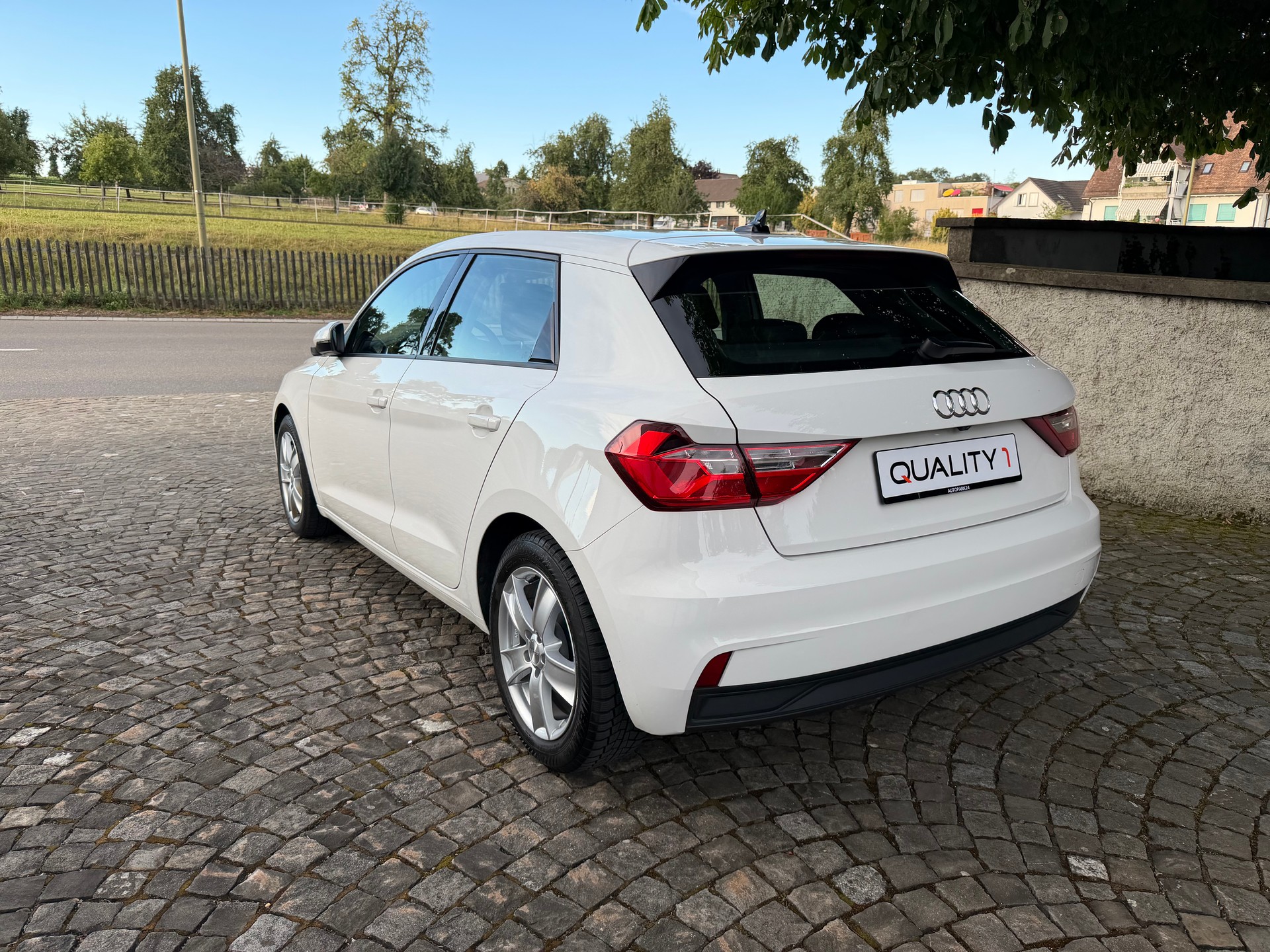 AUDI A1 Sportback 25 TFSI advanced/Ab MFK/Frisch ab Service/36 Monate Garantie/8 Fach/Digital Cockpit/Apple CarPlay/DAB+/Klima-image-6
