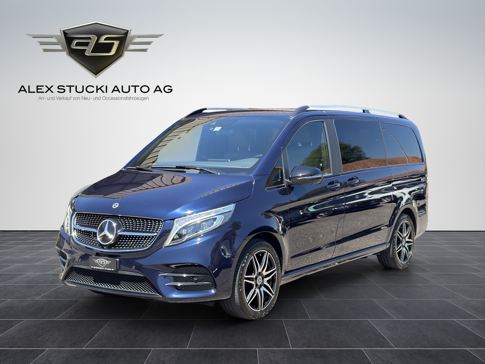 MERCEDES-BENZ V 300 d Avantgarde kompakt 4Matic 9G-Tronic-image-2