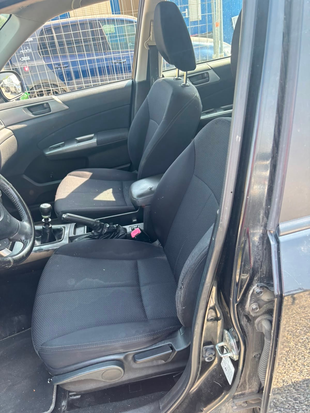 SUBARU Forester 2.0D X Swiss-image-9