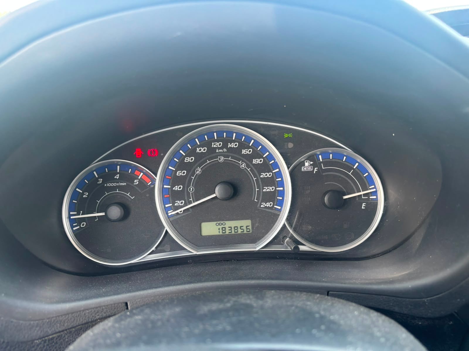 SUBARU Forester 2.0D X Swiss-image-8