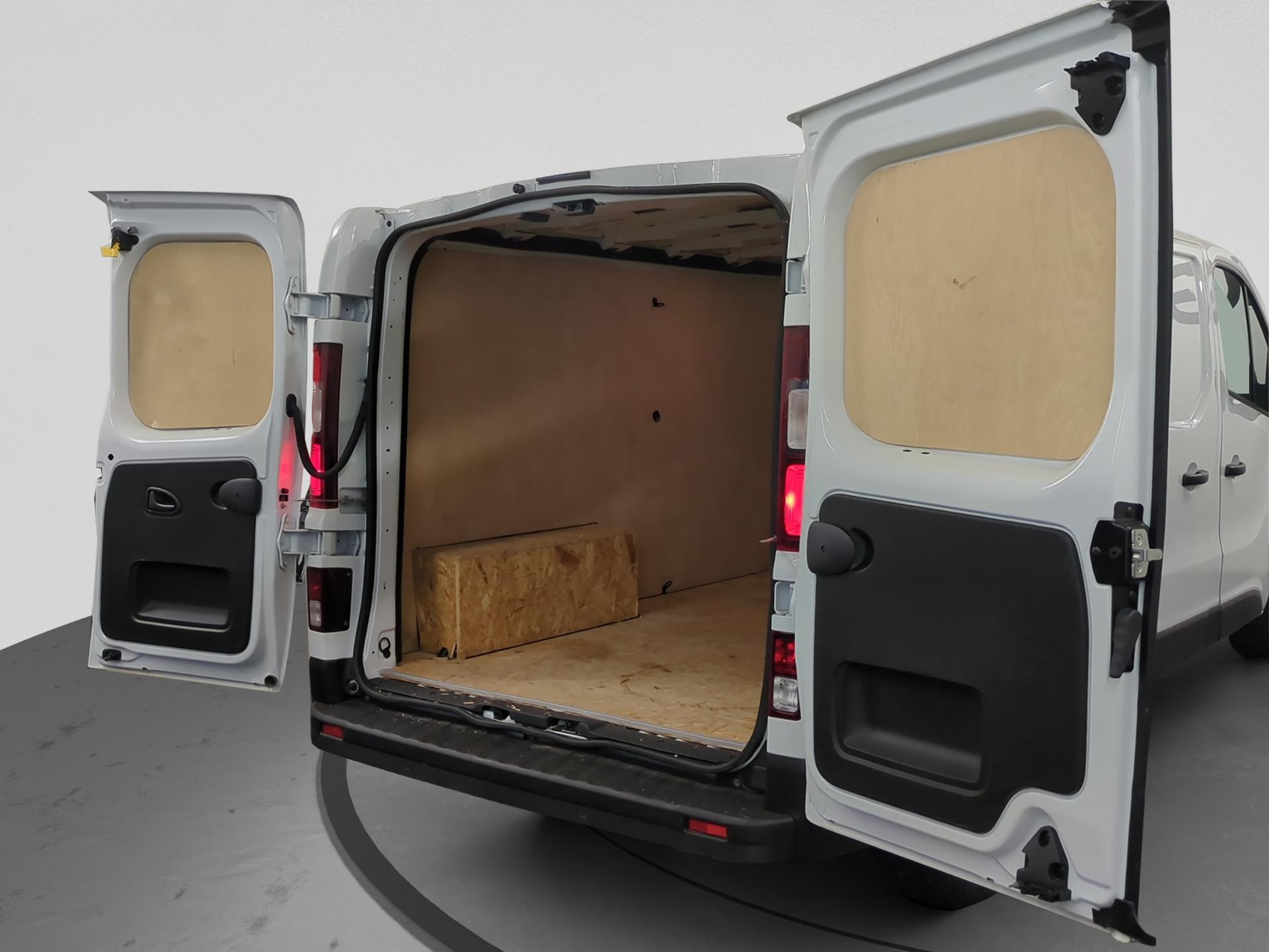 RENAULT Trafic 2.0 Blue dCi 130 Advance L2H1 EN-image-17