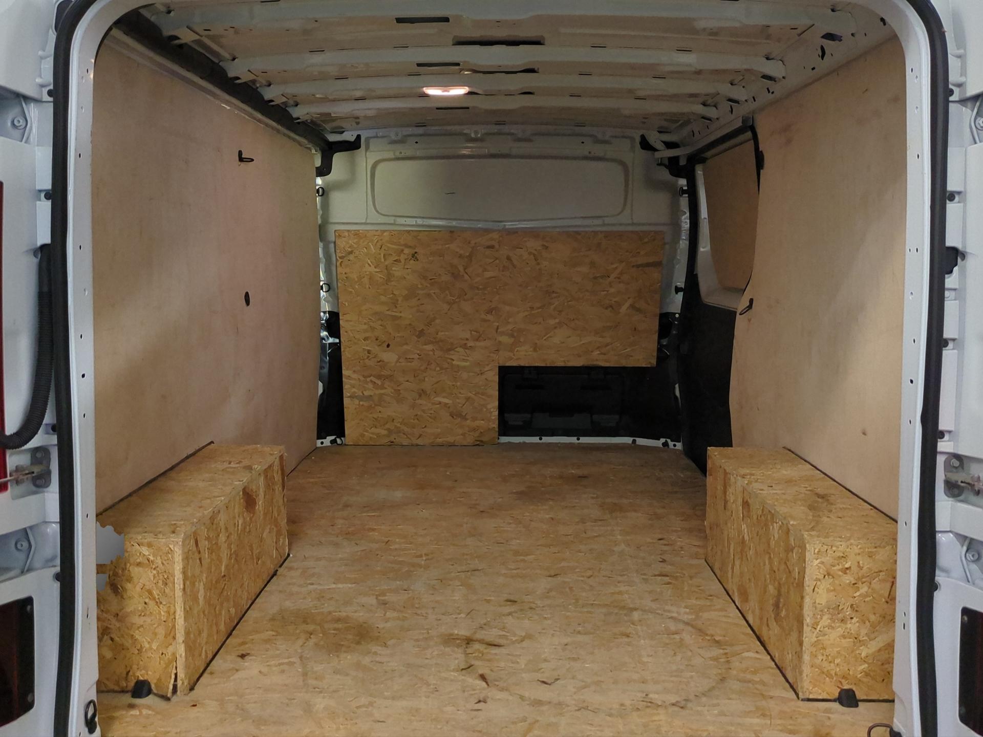 RENAULT Trafic 2.0 Blue dCi 130 Advance L2H1 EN-image-15