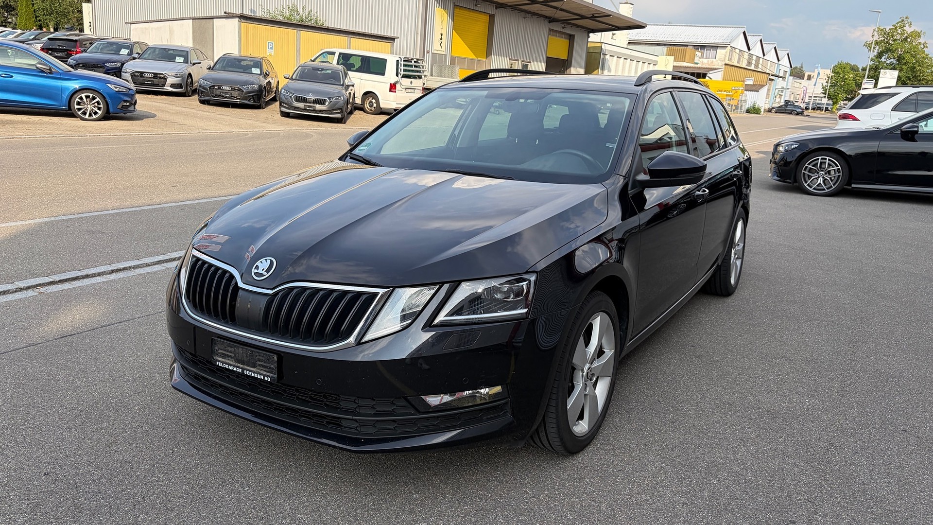 SKODA Octavia Combi 2.0 TDI Ambition 4x4 DSG-image-5