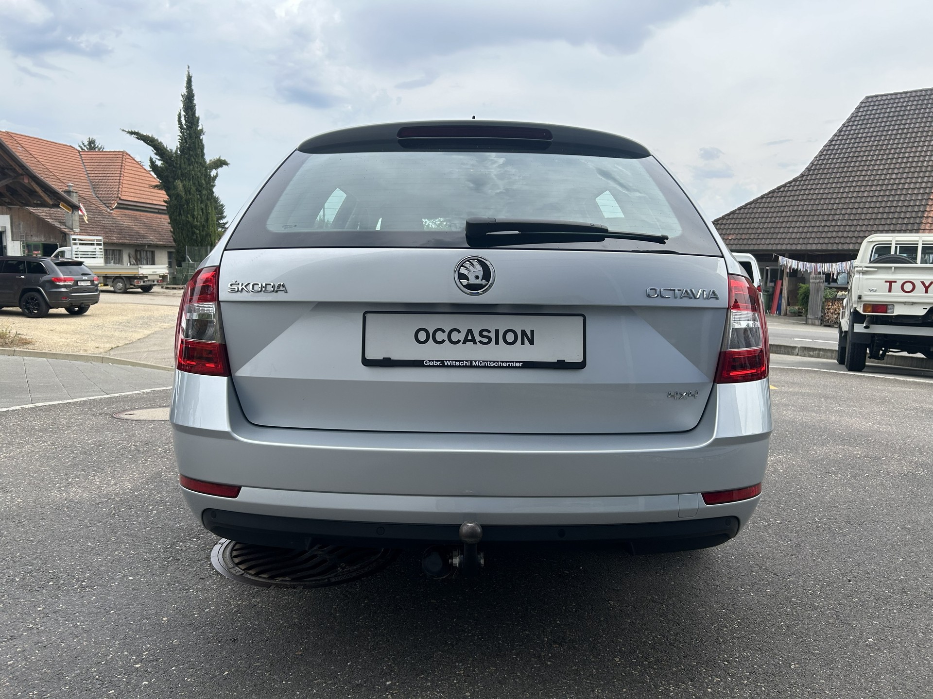 SKODA Octavia Combi 2.0 TSI Soleil 4x4 DSG-showroom-element-2