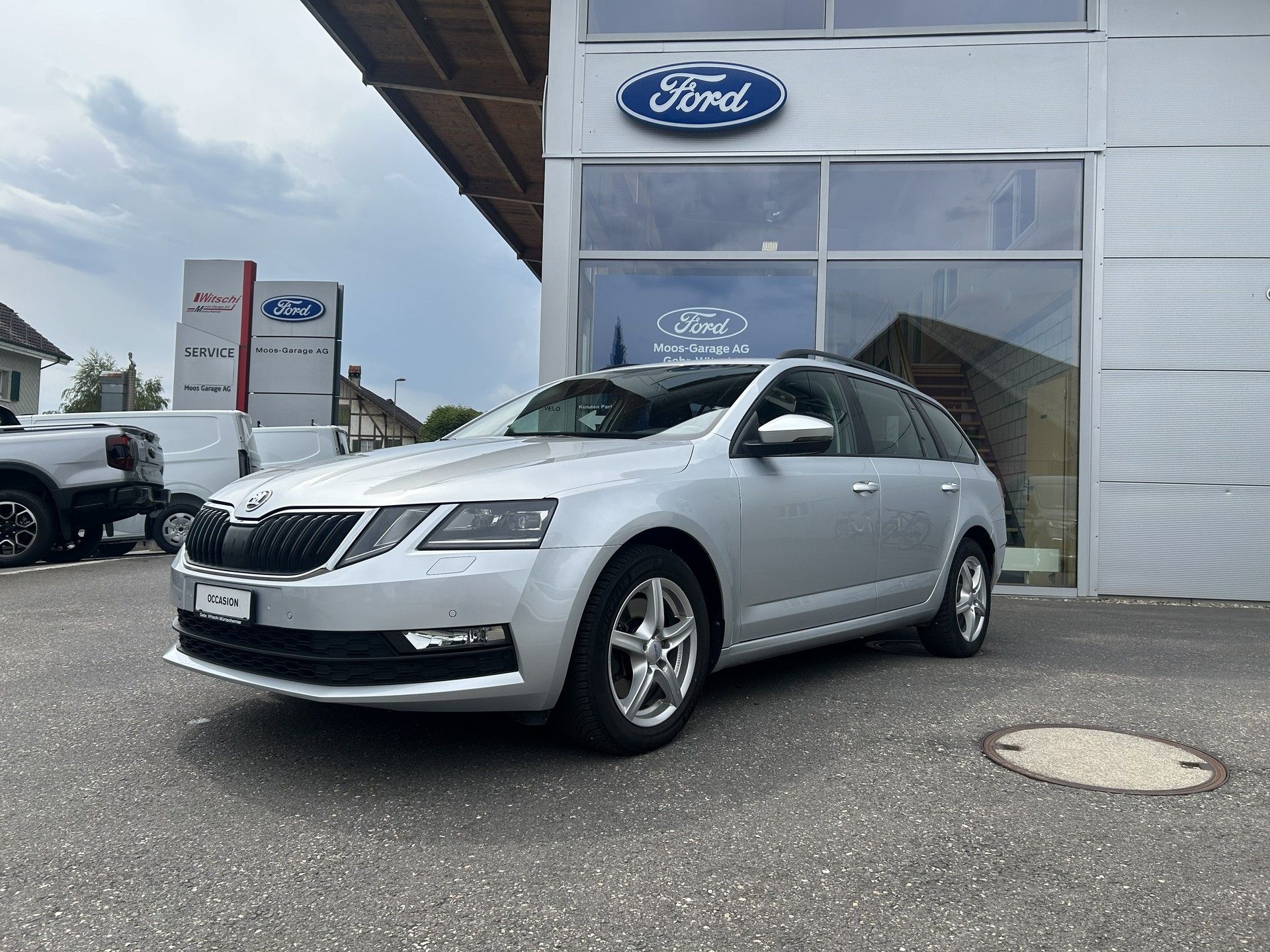 SKODA Octavia Combi 2.0 TSI Soleil 4x4 DSG