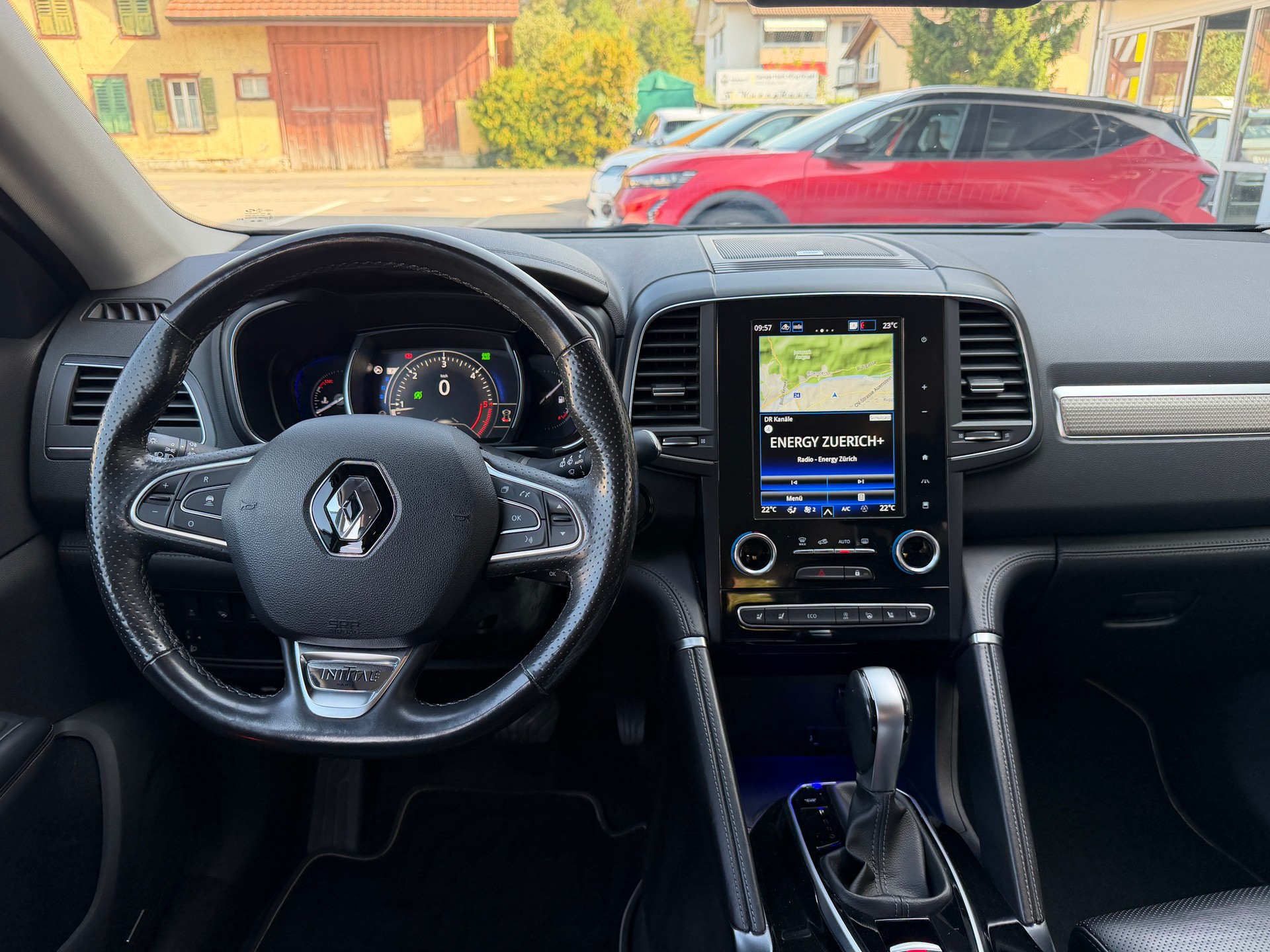 RENAULT Koleos 2.0 Blue dCi Initiale X-Tronic 4WD-image-4