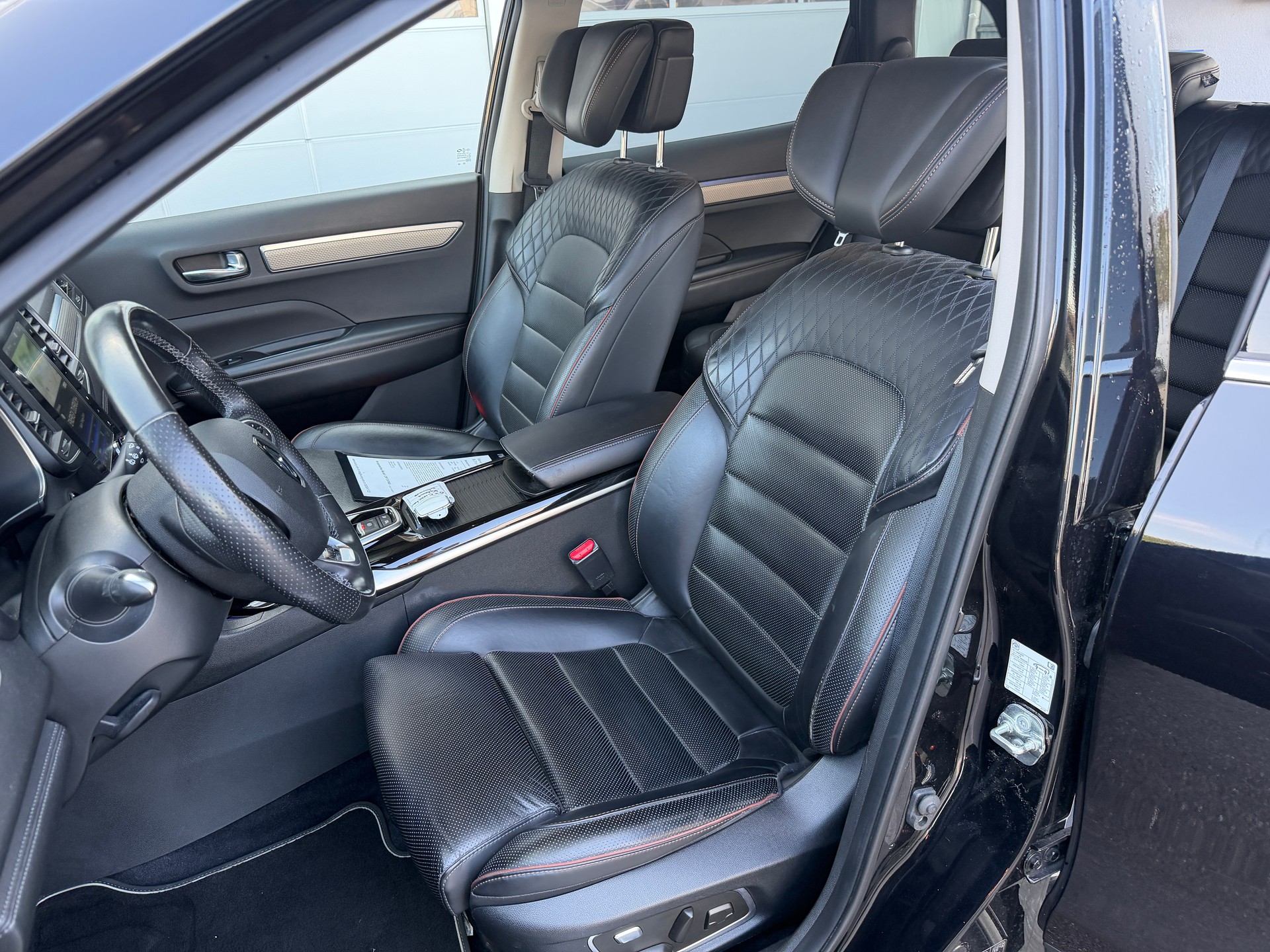 RENAULT Koleos 2.0 Blue dCi Initiale X-Tronic 4WD-image-5