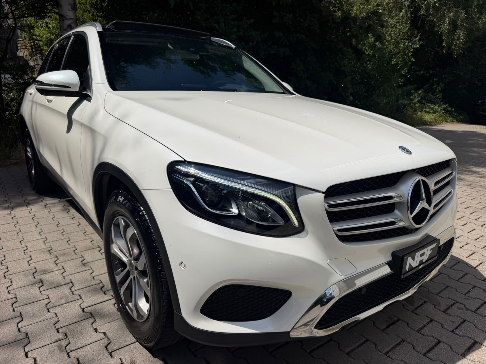 MERCEDES-BENZ GLC 250 d Exclusive 4Matic 9G-Tronic-image-6