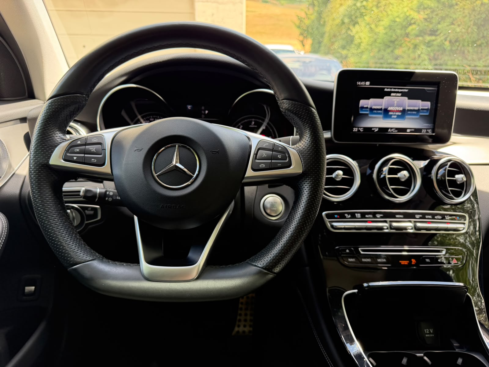MERCEDES-BENZ GLC 250 d Exclusive 4Matic 9G-Tronic-image-18