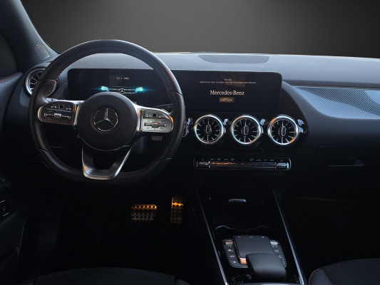 MERCEDES-BENZ GLA 200 4M AMG Line 8G-D-image-8